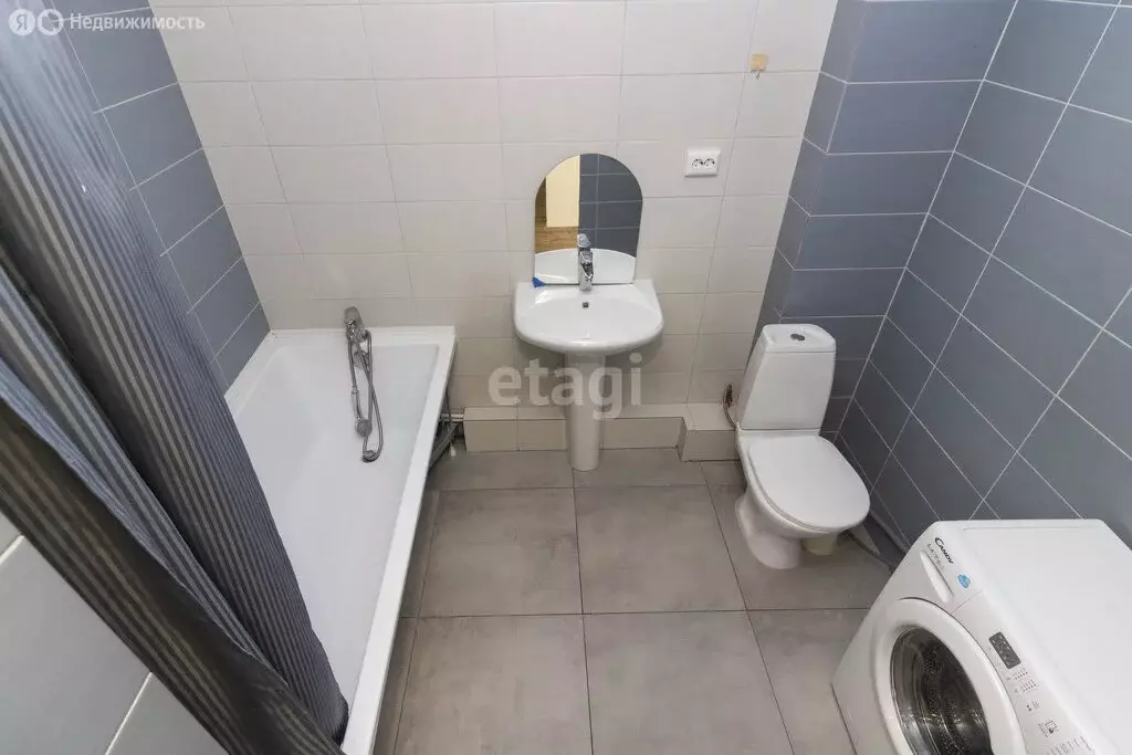 Квартира-студия: Тюмень, улица Константина Посьета, 7 (28.5 м) - Фото 0