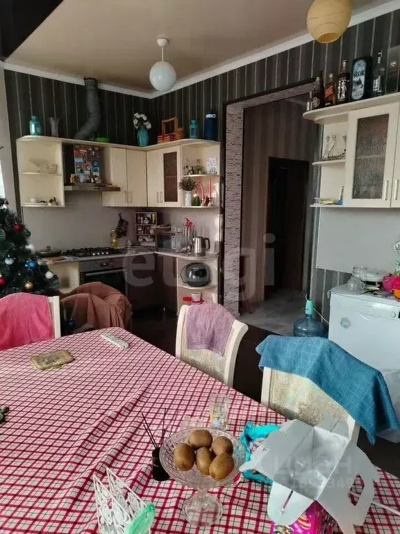 Дом в Белгородская область, Старооскольский городской округ, с. ... - Фото 1