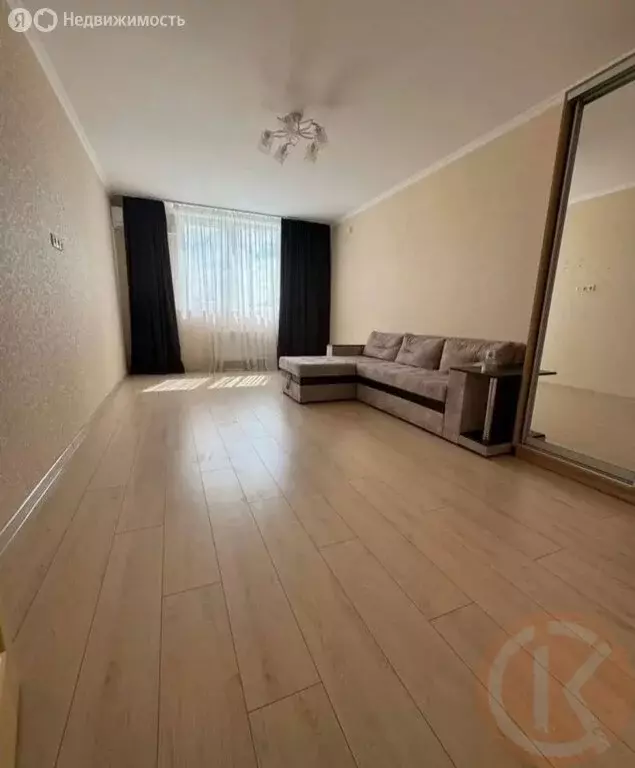 3-комнатная квартира: Симферополь, улица Лексина, 72 (56 м) - Фото 1