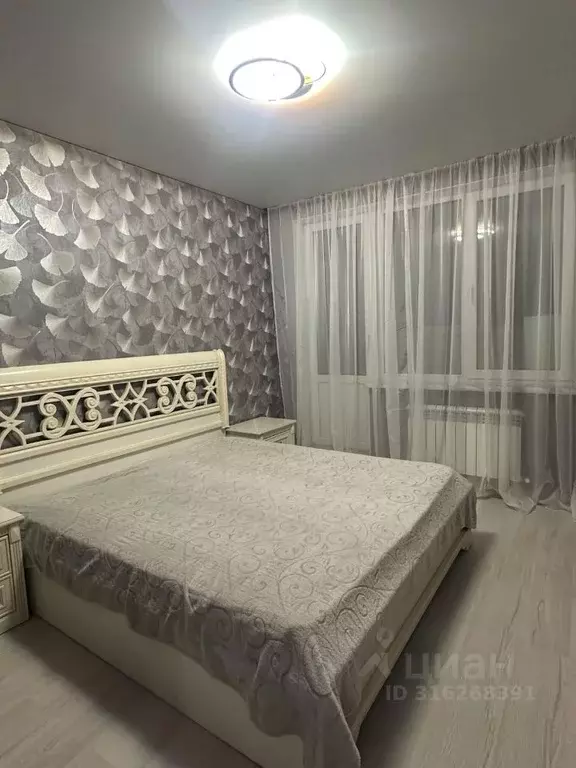 3-к кв. Татарстан, Казань Комсомольская ул., 1 (100.0 м) - Фото 1