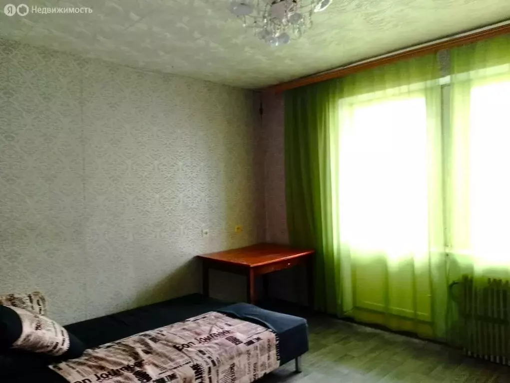 3-комнатная квартира: Крымск, улица Маршала Жукова, 15 (65 м) - Фото 1