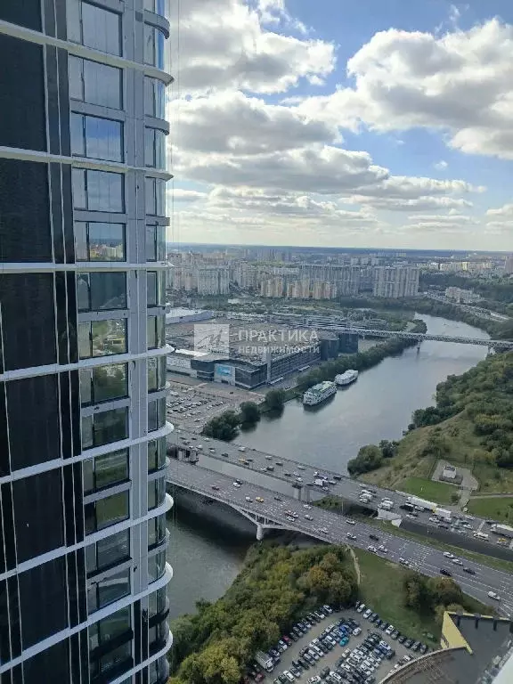 Продается 2-комнатная квартира - Фото 1
