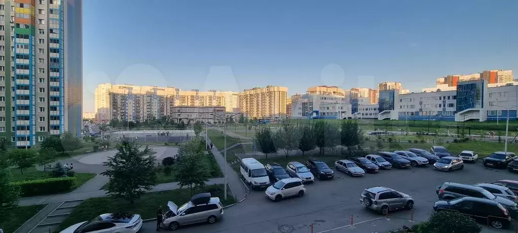 2-к. квартира, 55 м, 3/15 эт. - Фото 1