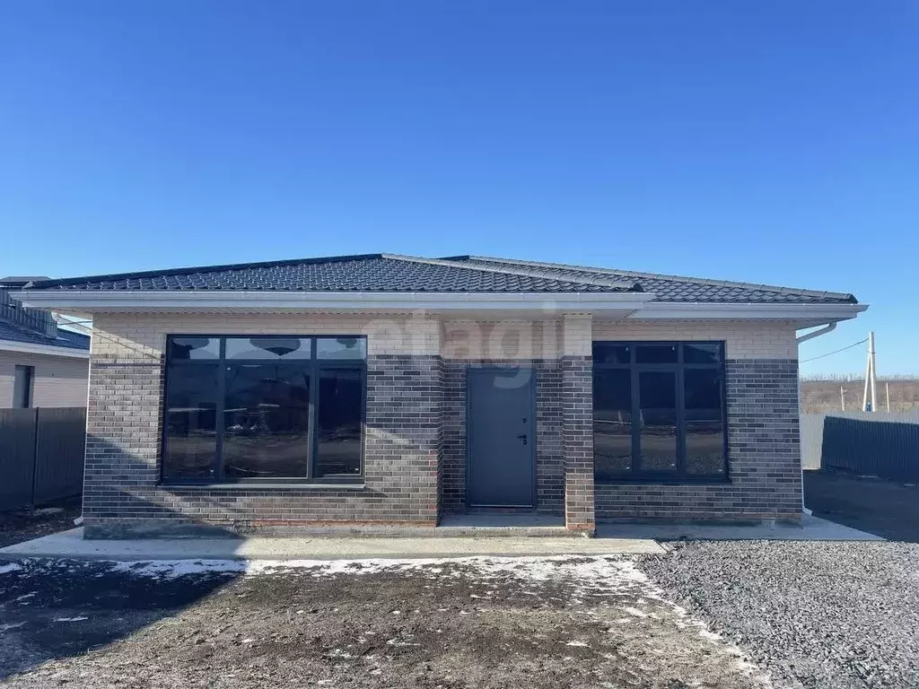 Дом в Ростовская область, Аксайский район, Щепкинское с/пос, пос. ... - Фото 1