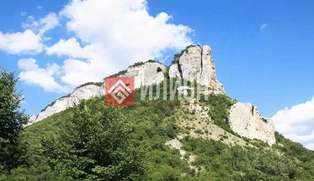 Участок в Крым, Бахчисарайский район, Куйбышевское с/пос, с. Высокое  ... - Фото 2