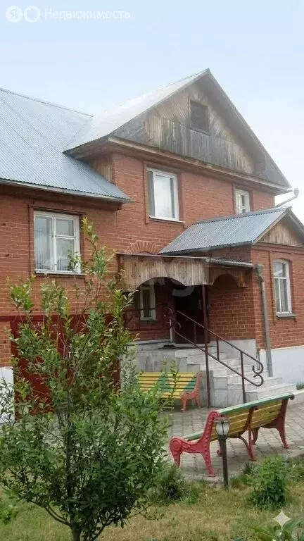 Дом в село Восход, Юбилейная улица (240 м) - Фото 1