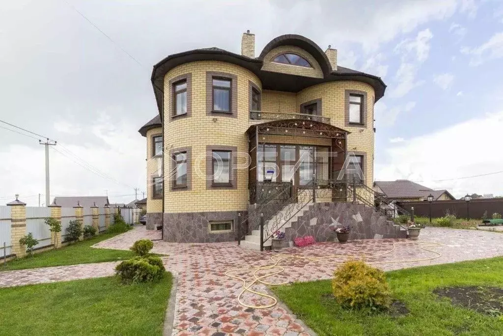 Дом в Тюменская область, Тюменский муниципальный округ, с. Луговое ул. ... - Фото 1