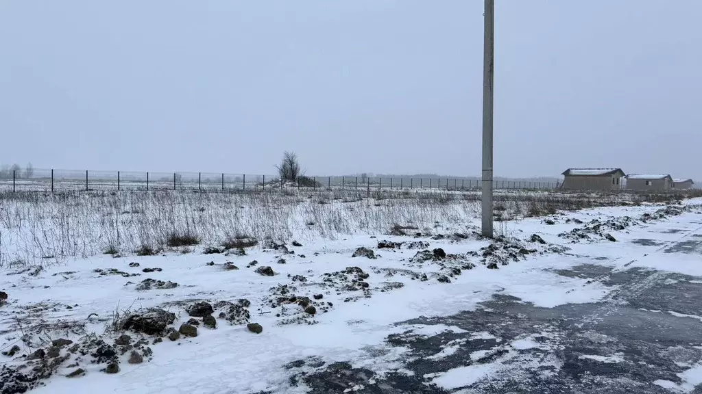 Участок в Ленинградская область, Кировский район, Назиевское городское ... - Фото 0