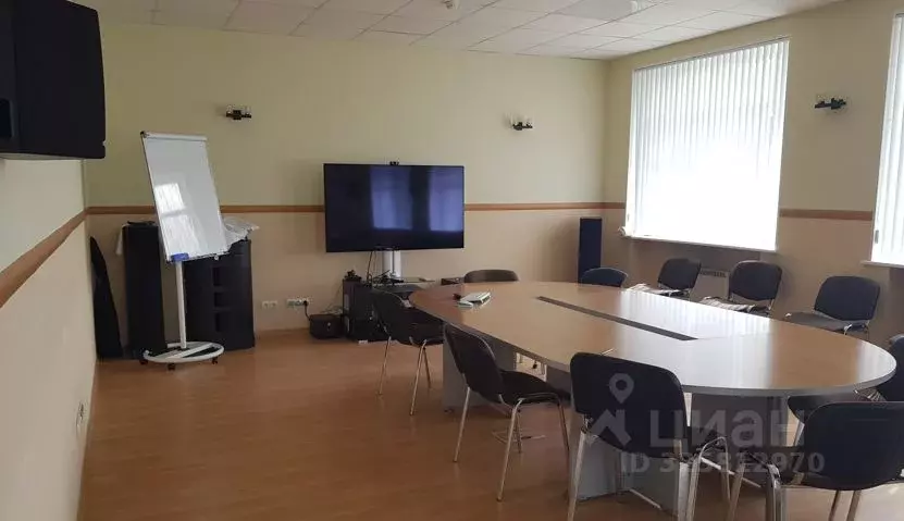 Офис в Пермский край, Пермь ул. 3-я Набережная, 46А (477 м) - Фото 2