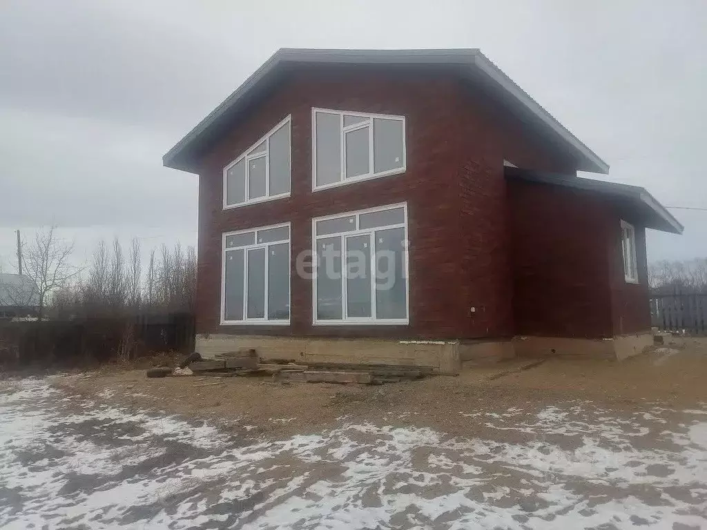 Дом в Челябинская область, Чебаркуль Озерная ул., 10 (120 м) - Фото 1