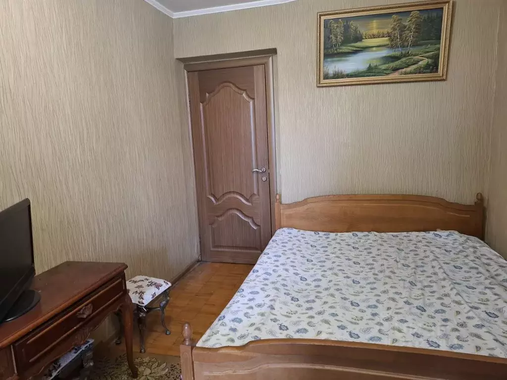 Комната Москва аллея Жемчуговой, 5К2 - Фото 1