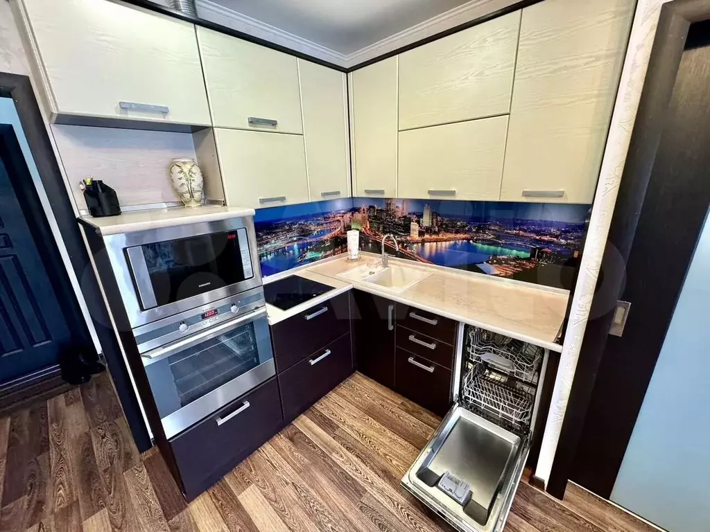 1-к. квартира, 43,3 м, 7/9 эт. - Фото 0