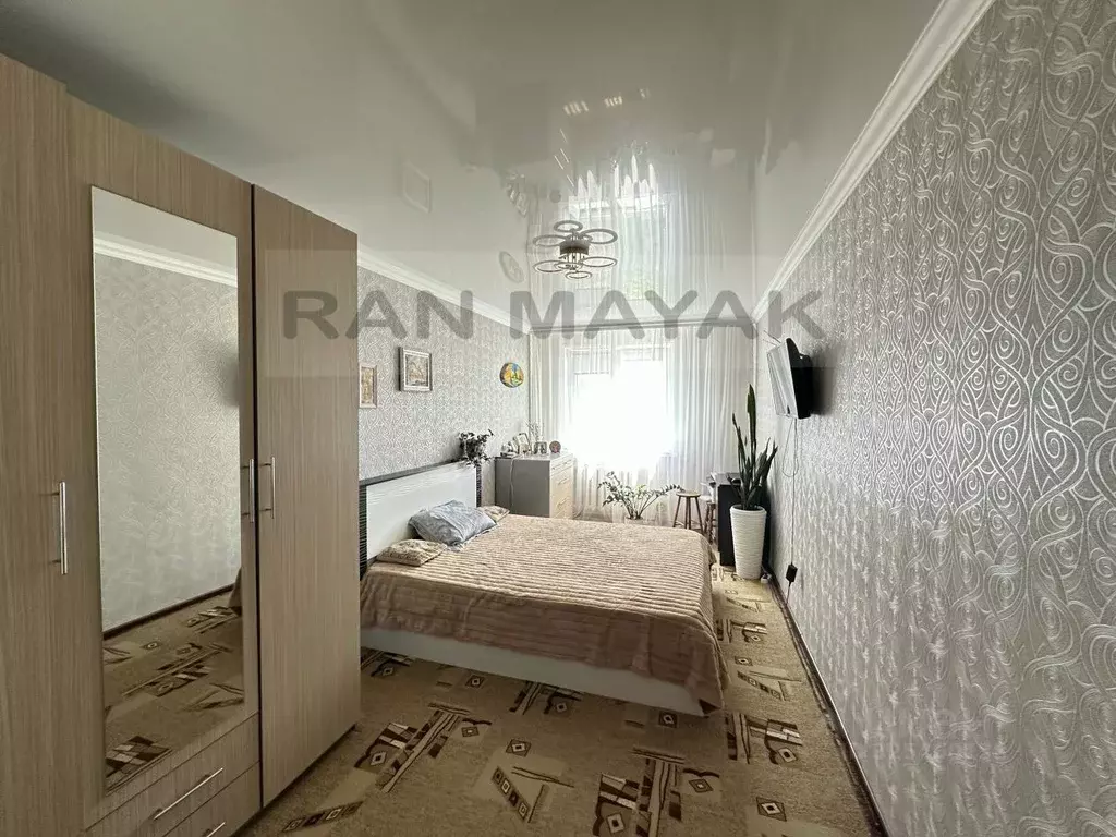 2-к кв. Адыгея, Майкоп ул. Димитрова, 7 (47.3 м) - Фото 1