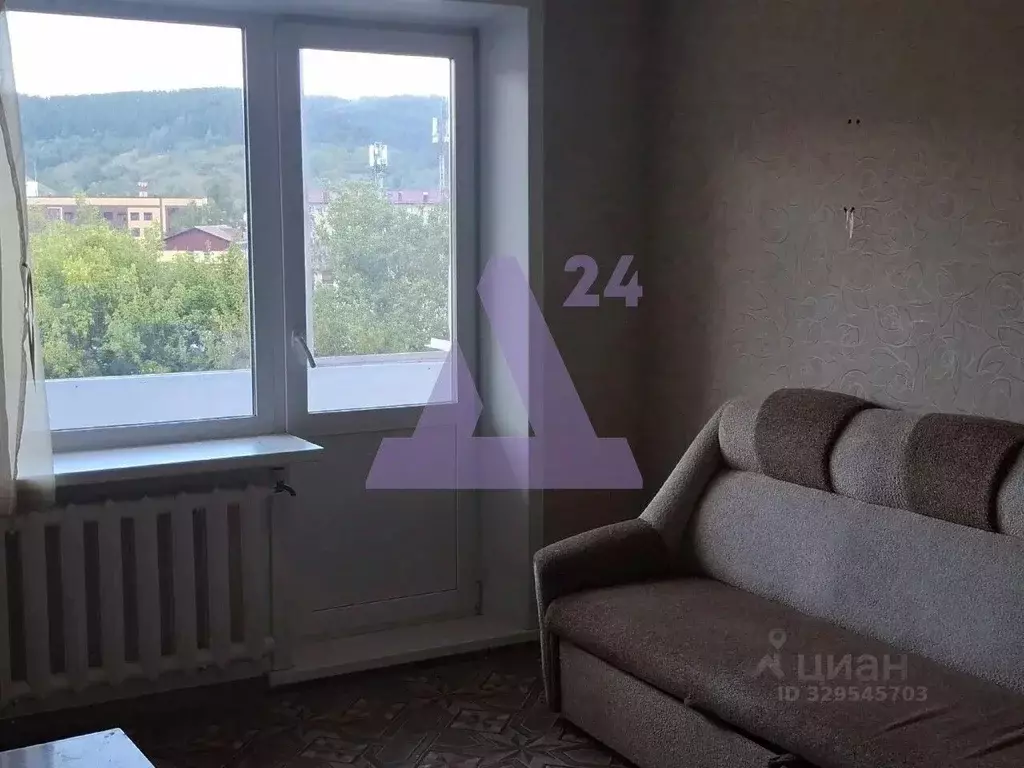 2-к кв. Алтай, Горно-Алтайск Гранитный пер., 7 (48.4 м) - Фото 1