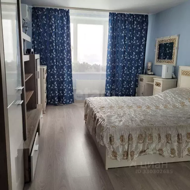 2-к кв. Тюменская область, Тюмень Кремлевская ул., 85 (66.2 м) - Фото 1