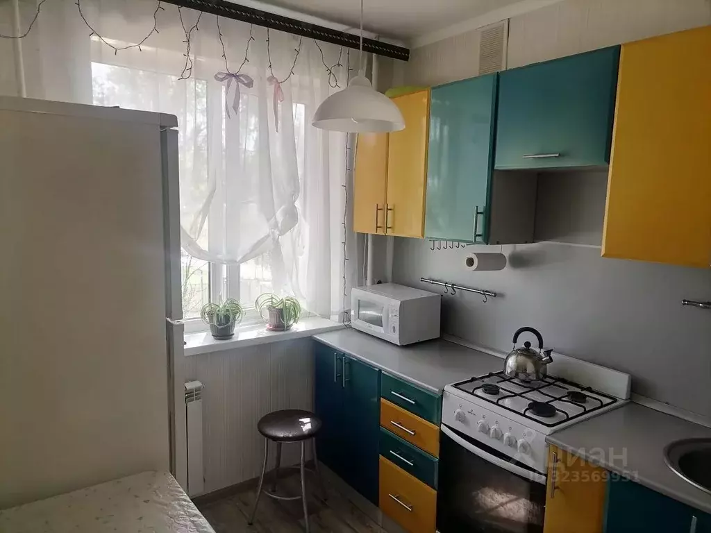 1-к кв. Воронежская область, Россошь ул. Фурманова, 12 (30.2 м) - Фото 1