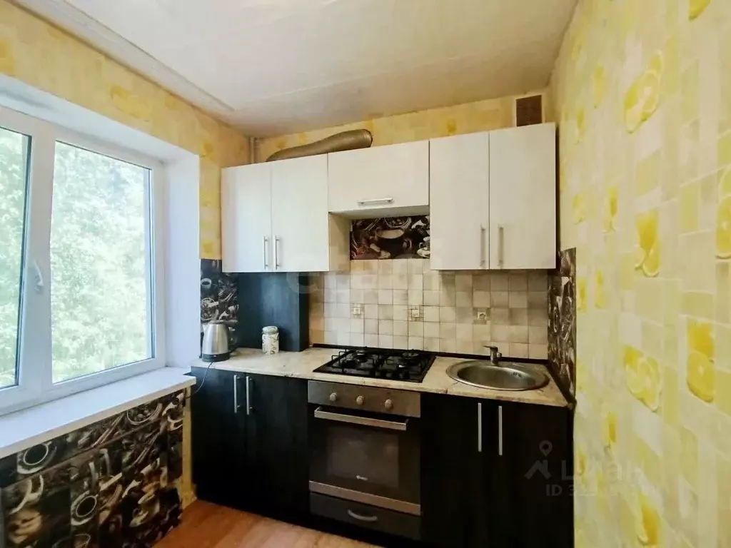 2-к кв. Калининградская область, Калининград ул. Гайдара, 37 (44.8 м) - Фото 0