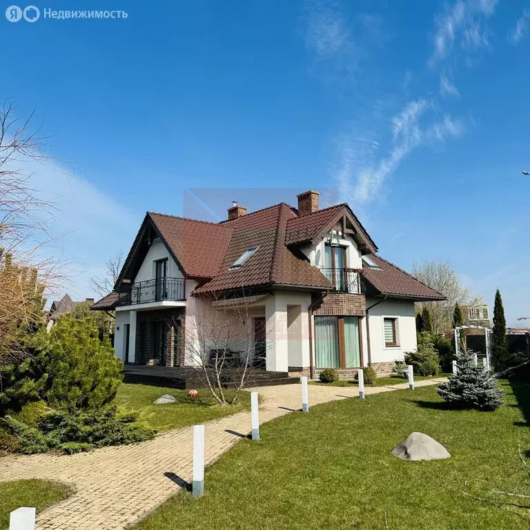 Дом в Зеленоградск, посёлок Малиновка (289.2 м) - Фото 0