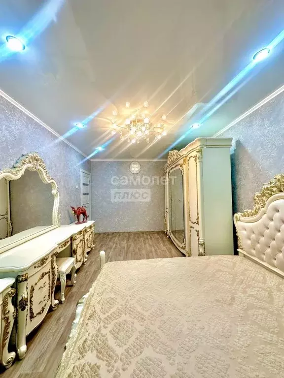 4-к кв. Ямало-Ненецкий АО, Ноябрьск ул. Цоя, 3 (79.2 м) - Фото 1