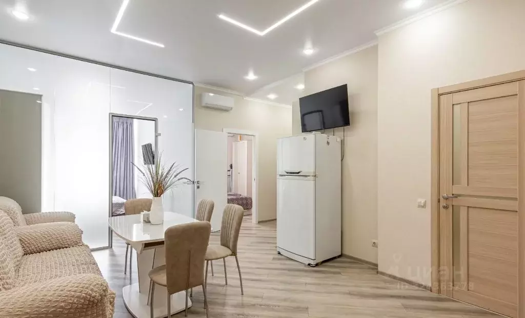 2-к кв. Краснодарский край, Геленджик Крымская ул., 22к22 (60.0 м) - Фото 1