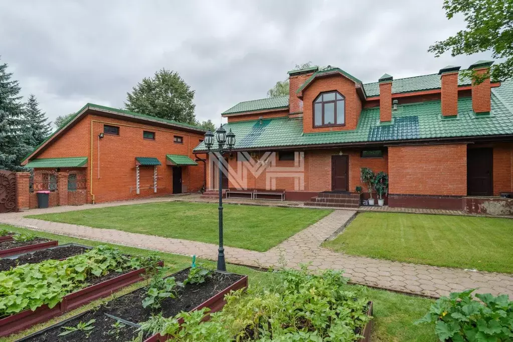 Коттедж в Москва д. Летово, ул. Летовская, 5 (390 м) - Фото 1