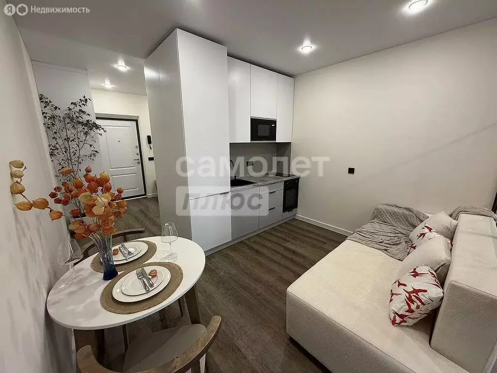 Квартира-студия: Ростов-на-Дону, Ворошиловский проспект, 82/4 (34 м) - Фото 1