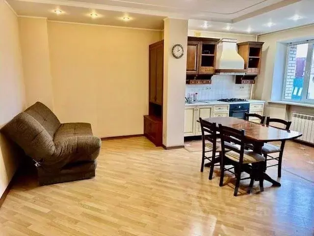 3-к кв. Самарская область, Самара ул. Победы, 4б (79.0 м) - Фото 2