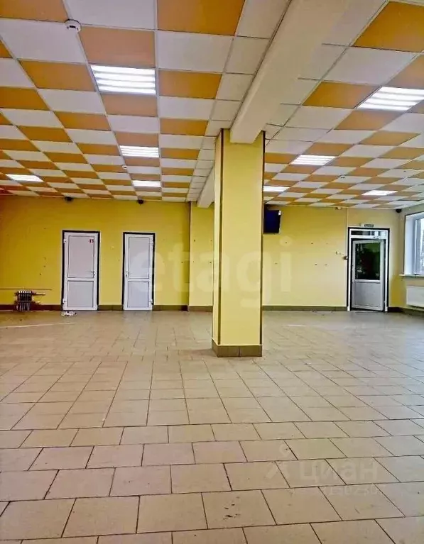 Торговая площадь в Калужская область, пос. Бабынино ул. Кооперативная ... - Фото 1