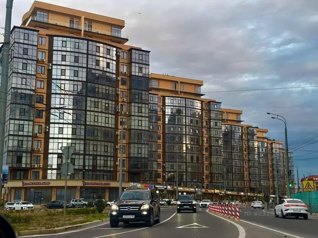 2-к кв. Дагестан, Каспийск просп. Акулиничева, 4 (57.9 м) - Фото 1