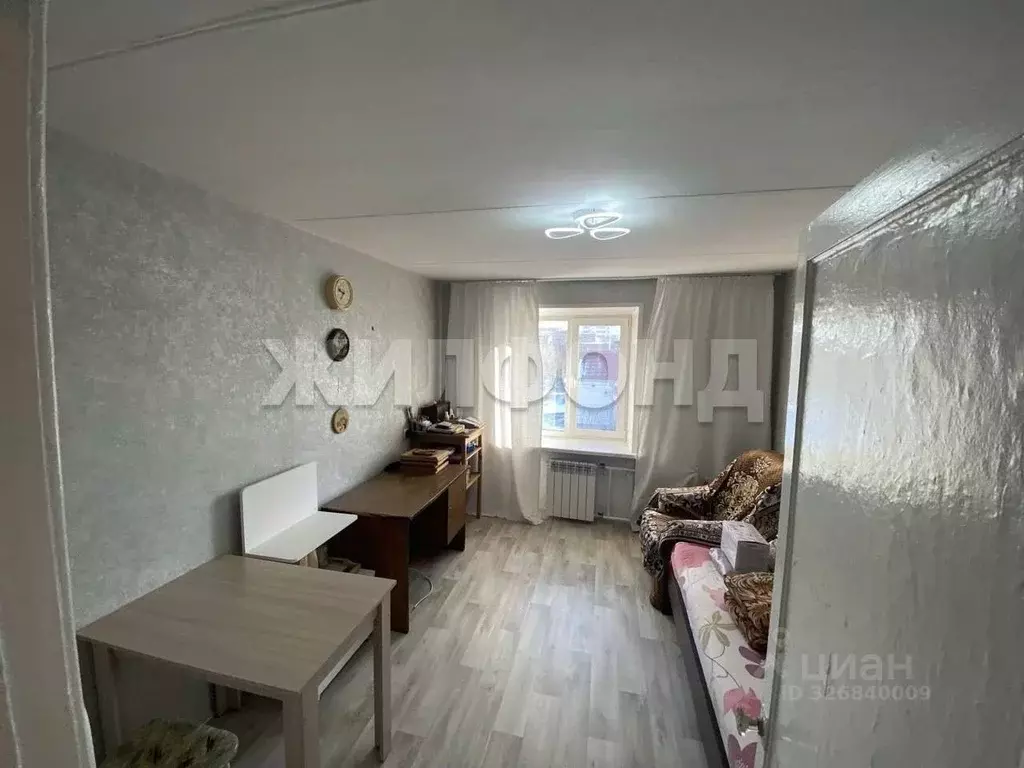 3-к кв. Хакасия, Абакан ул. Карла Маркса, 28 (60.0 м) - Фото 1