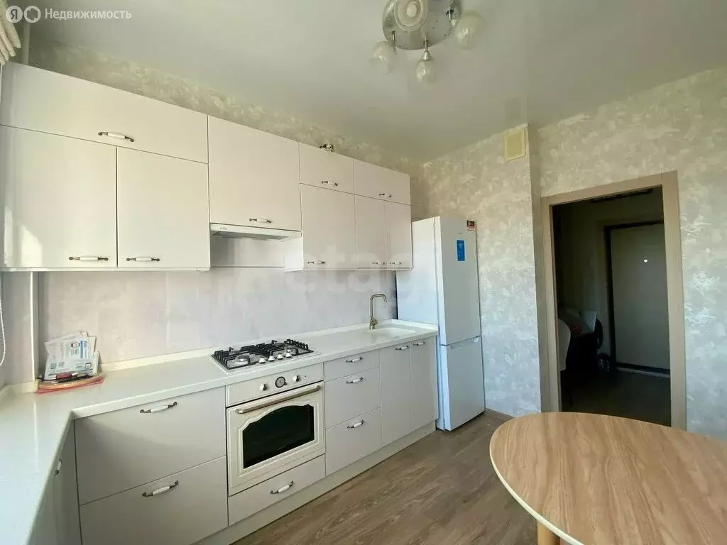 2-комнатная квартира: Коряжма, улица Кирова, 23 (52.9 м) - Фото 0