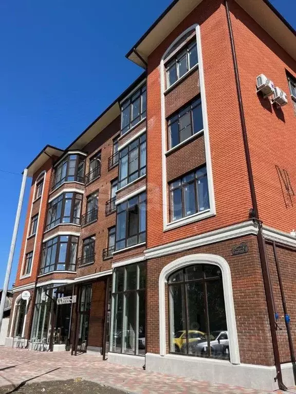 2-к кв. Адыгея, Майкоп ул. Свободы, 212 (67.7 м) - Фото 1