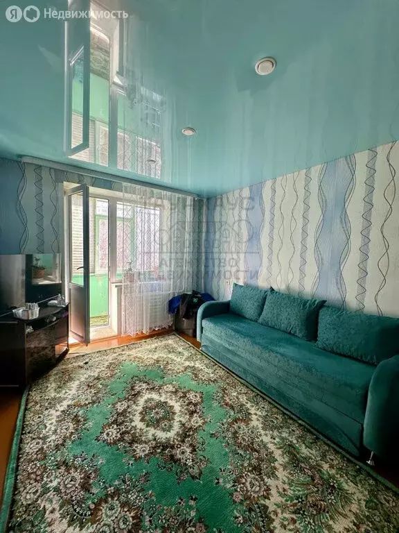 3-комнатная квартира: Нефтекамск, улица Ленина, 39 (63.6 м) - Фото 2