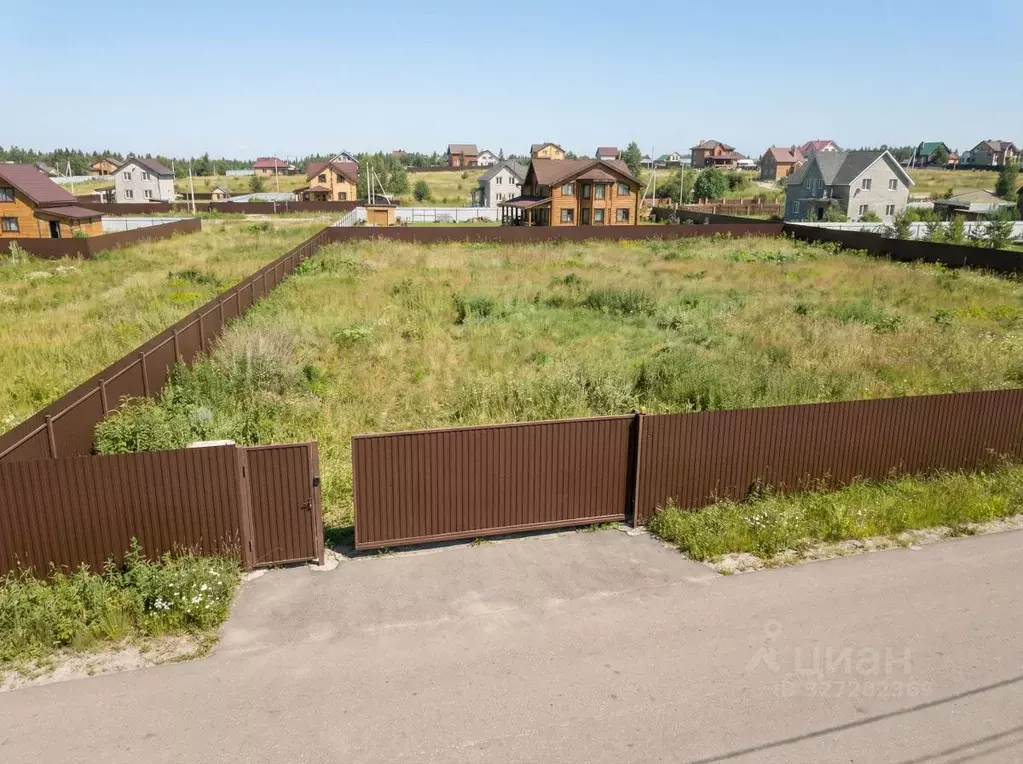 Участок в Московская область, Истра муниципальный округ, д. Сафонтьево ... - Фото 1