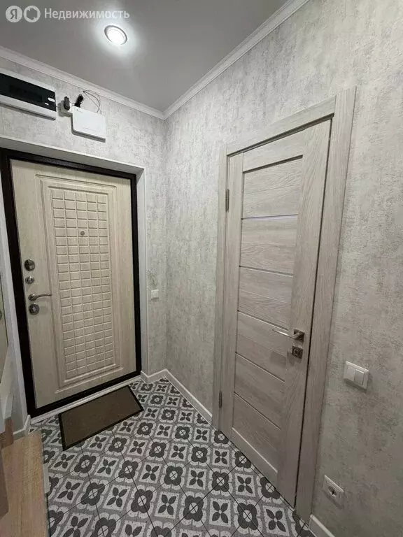 Квартира-студия: Ростов-на-Дону, Гарнизонный переулок, 1А (26 м) - Фото 1