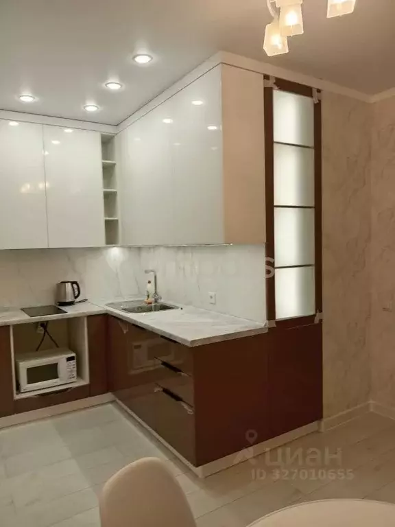 2-к кв. Тюменская область, Тюмень ул. Тальниковая, 5 (49.0 м) - Фото 1