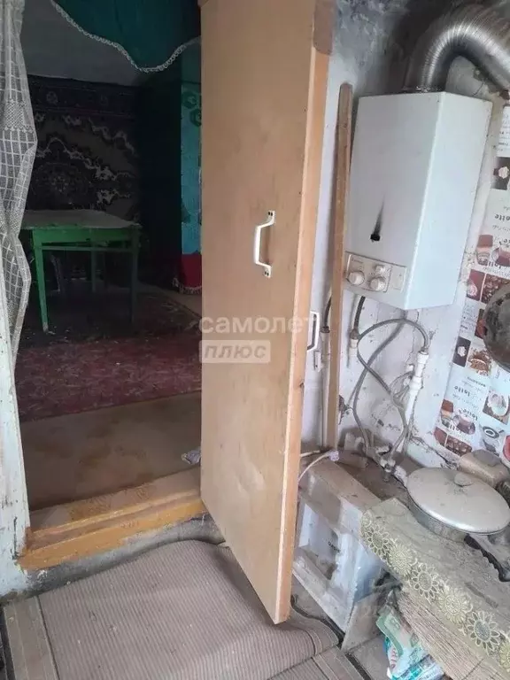 Дом в Калмыкия, Черноземельский район, пос. Артезиан Советская ул. (57 ... - Фото 2