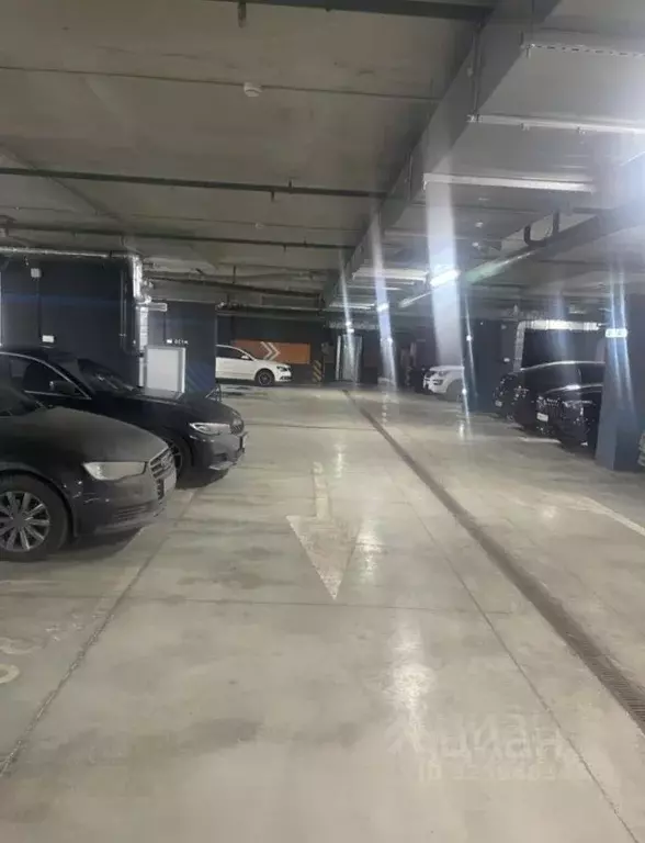 Гараж в Москва Сингапур корпус, Метрополия жилой комплекс (14 м) - Фото 2