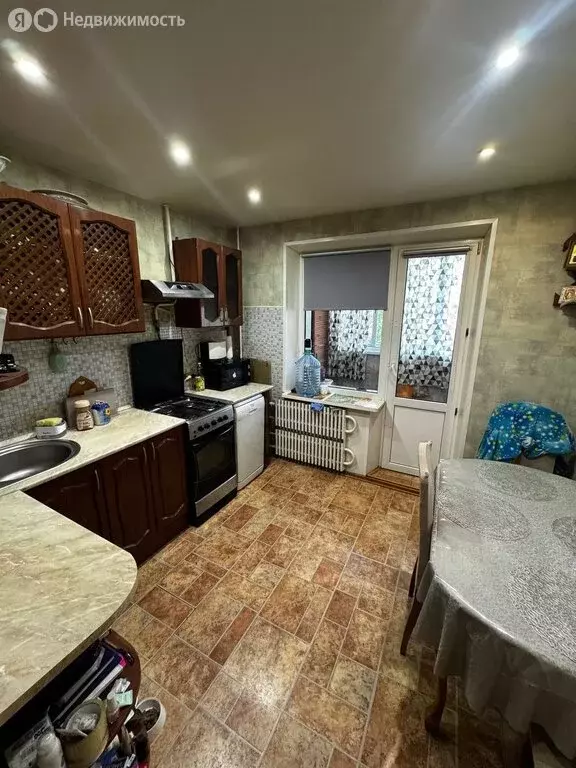 3-комнатная квартира: деревня Манушкино, 15 (66.8 м) - Фото 1