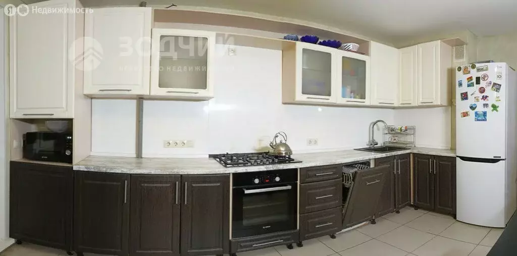 2-комнатная квартира: Чебоксары, Ярмарочная улица, 15 (65.8 м) - Фото 0