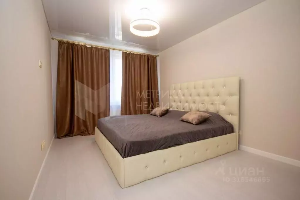 2-к кв. Тюменская область, Тюмень проезд Тихий, 4 (58.3 м) - Фото 0