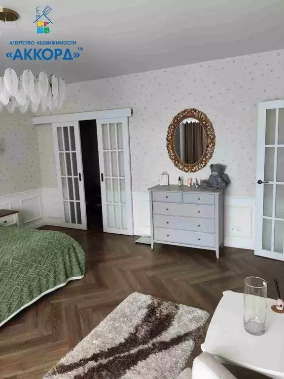 3-к кв. Алтайский край, Барнаул ул. Короленко, 113 (100.2 м) - Фото 2