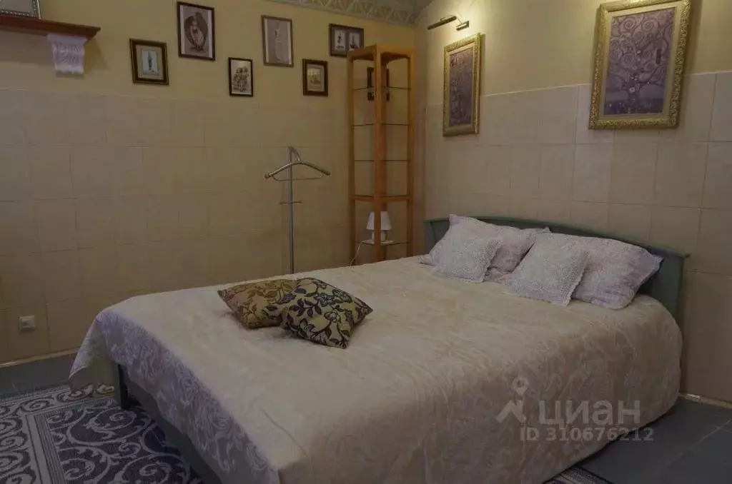 Комната Псковская область, Псков Октябрьский просп., 46 (25.0 м) - Фото 0