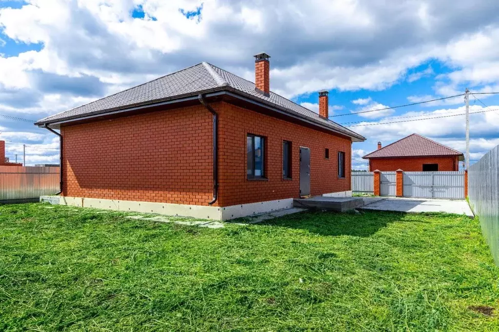 Дом в Тюменская область, Тюмень Центральная пл. (91 м) - Фото 1