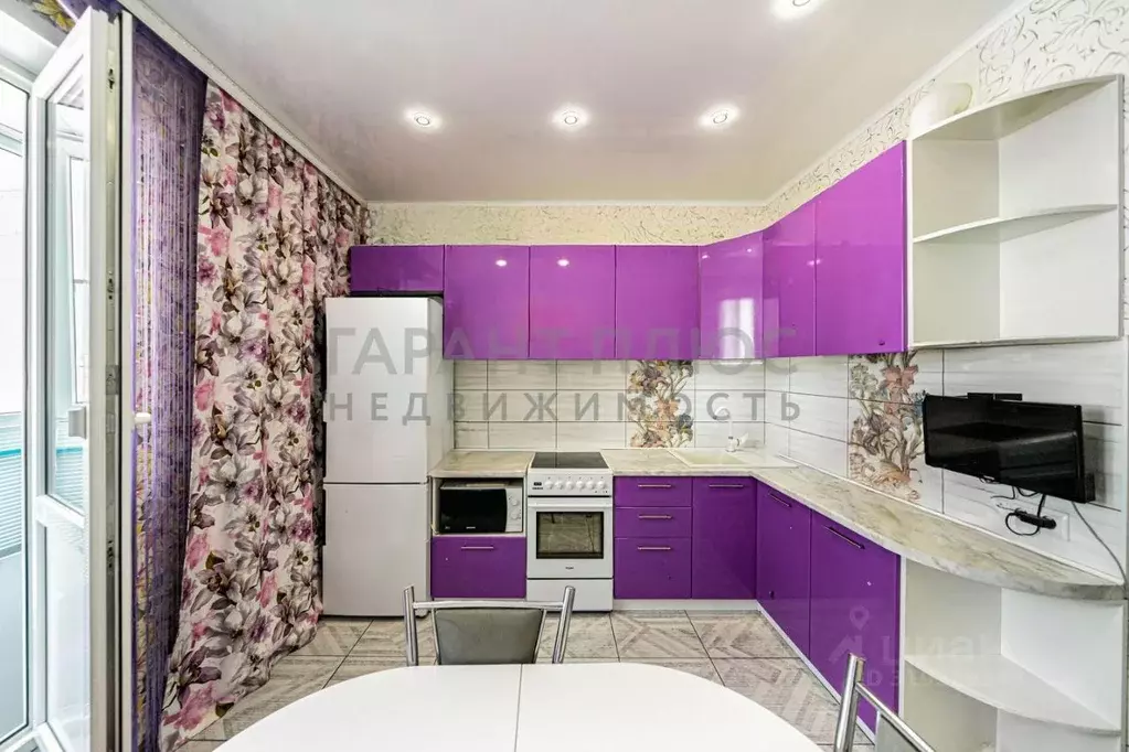 2-к кв. Липецкая область, Липецк ул. С.Л. Коцаря, 10 (54.9 м) - Фото 2