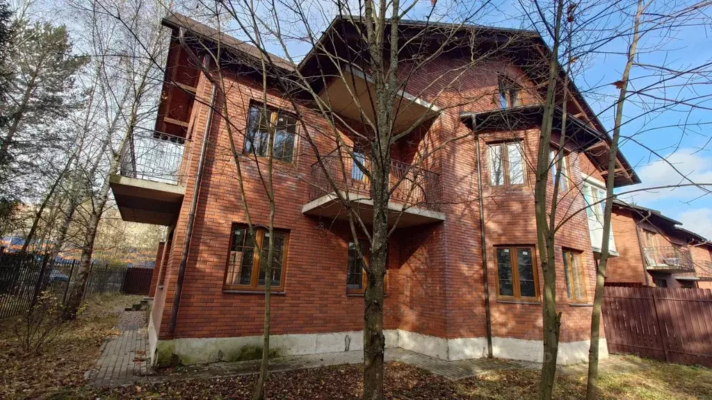 Таунхаус в Московская область, Звенигород Одинцовский городской округ, ... - Фото 1