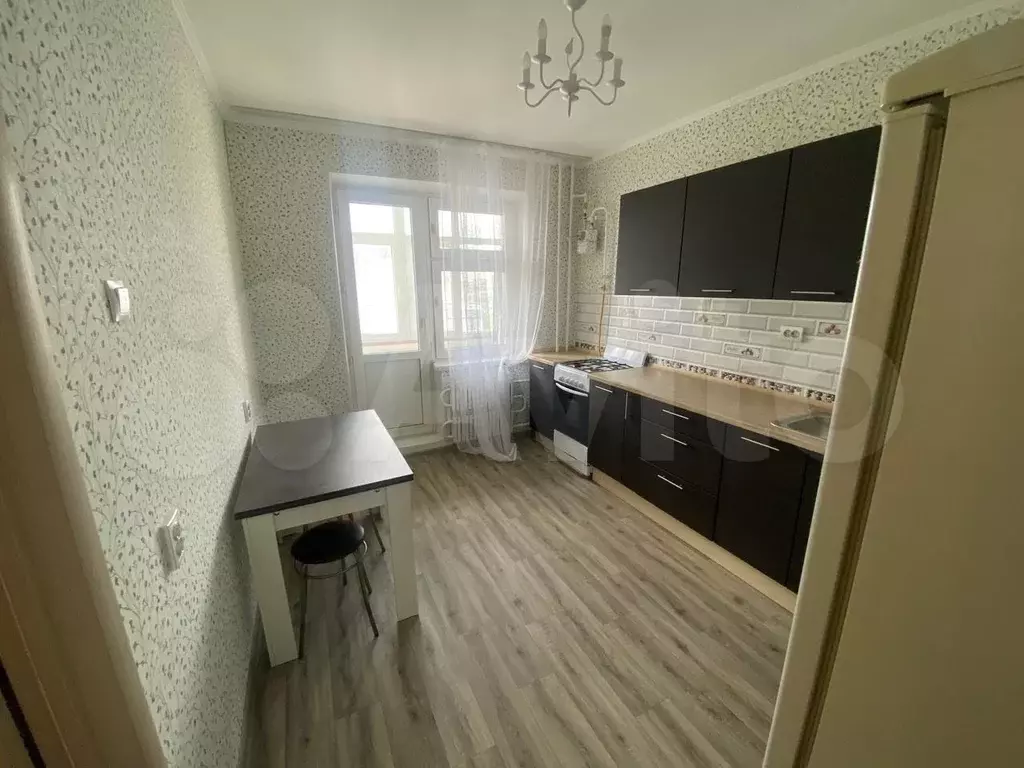 1-к. квартира, 40 м, 8/10 эт. - Фото 1