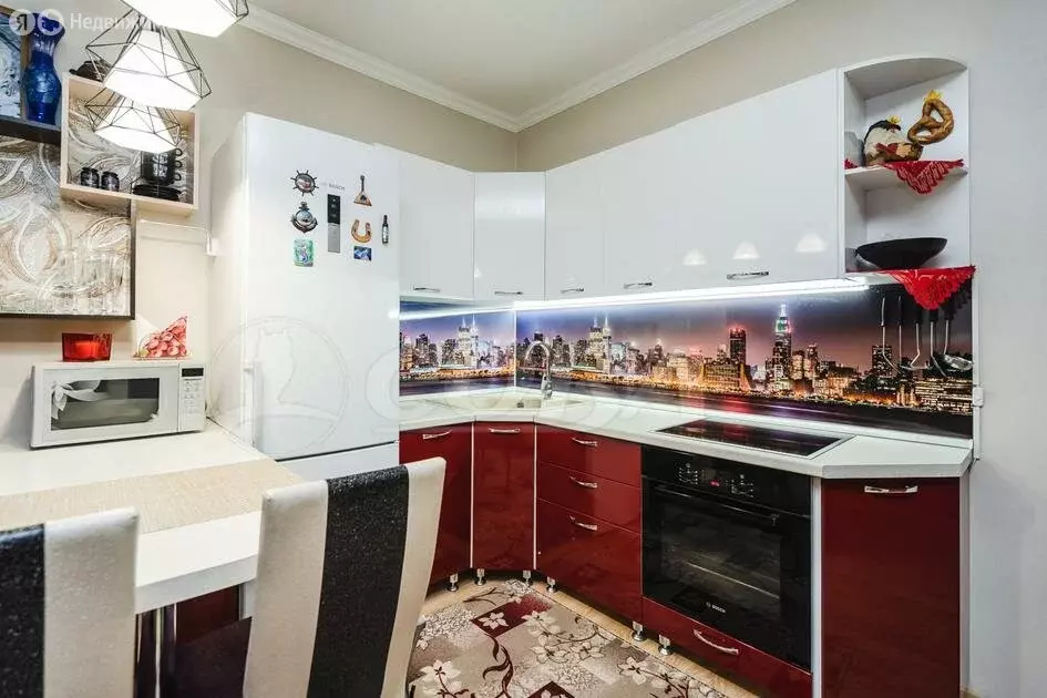 1-комнатная квартира: Тюмень, улица Куйбышева, 25к1 (41.8 м) - Фото 1