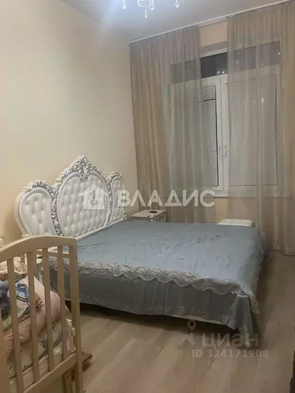 3-к кв. Московская область, Одинцово ул. Рябиновая, 7 (87.0 м) - Фото 2