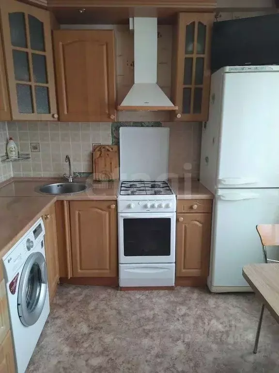 3-к кв. Калужская область, Калуга ул. Максима Горького, 98 (72.0 м) - Фото 1